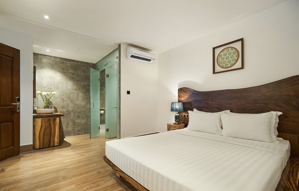 Sky Gem Hotel - Ben Thanh 23/63