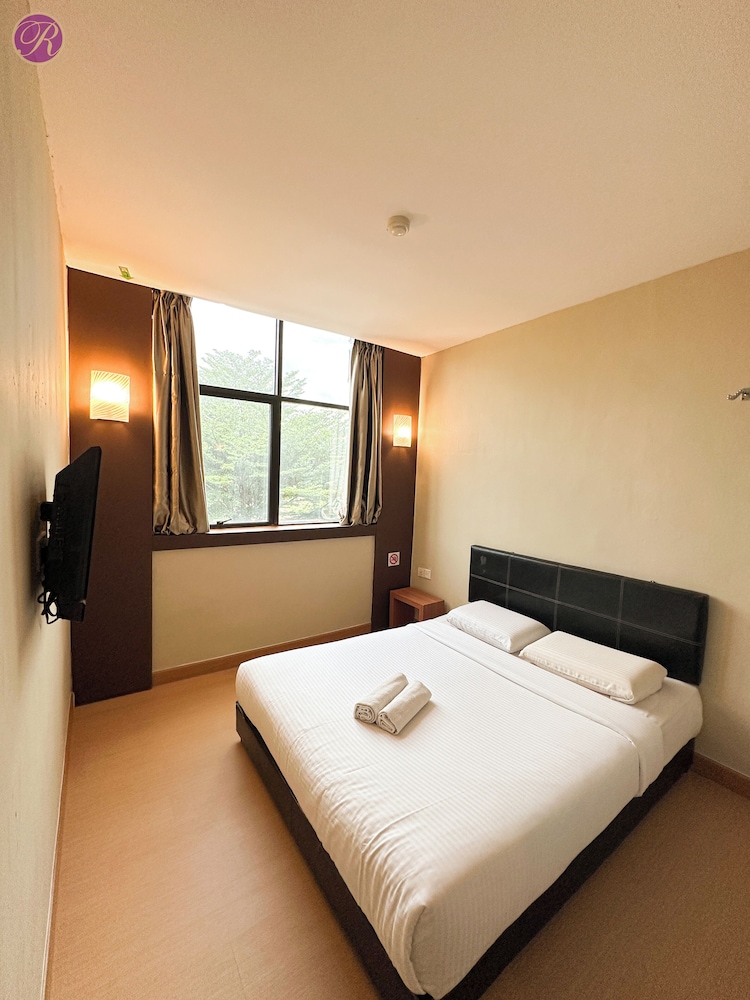 Remember Hotel Batu Pahat 18/47