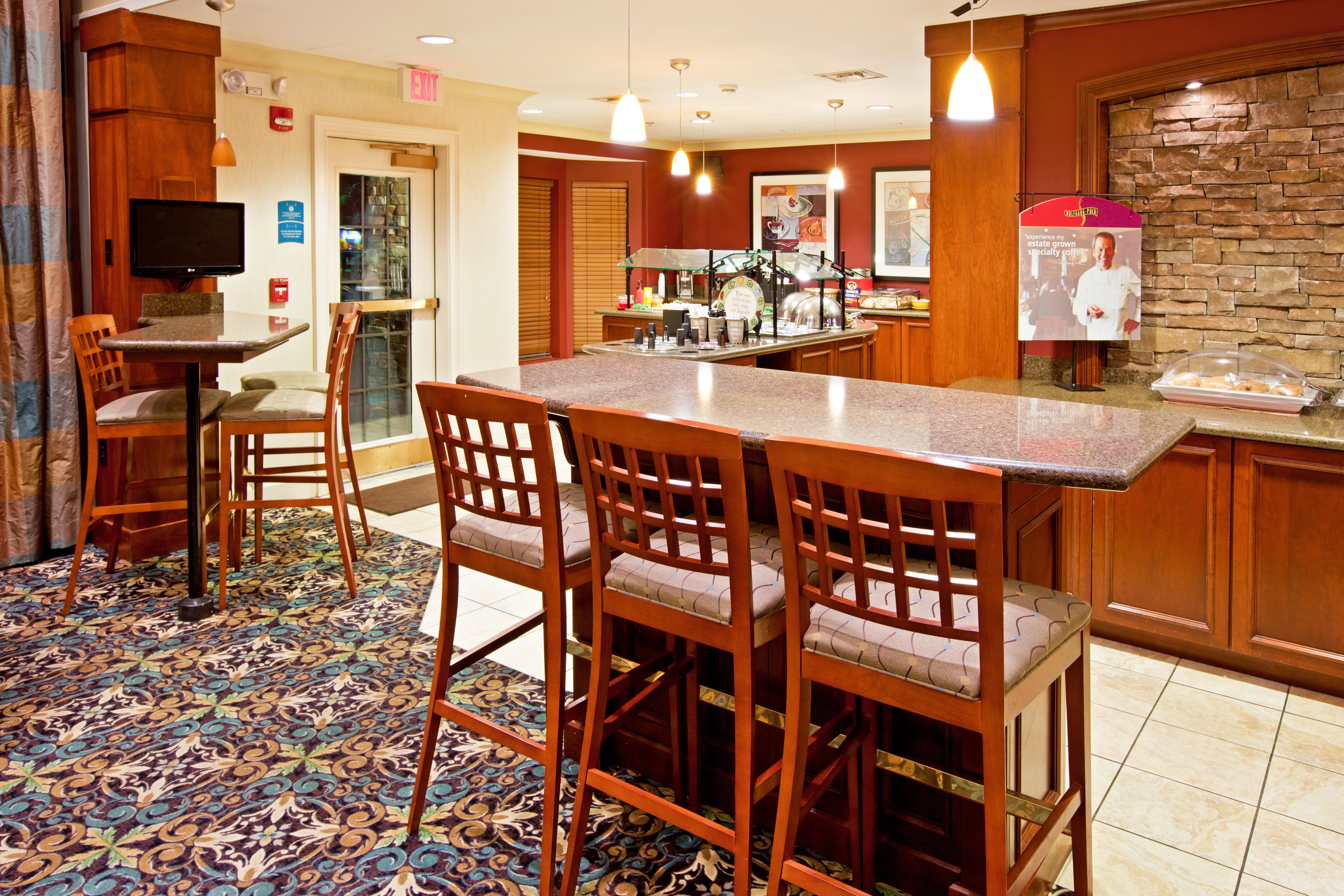 Staybridge Suites Louisville-East 43/61