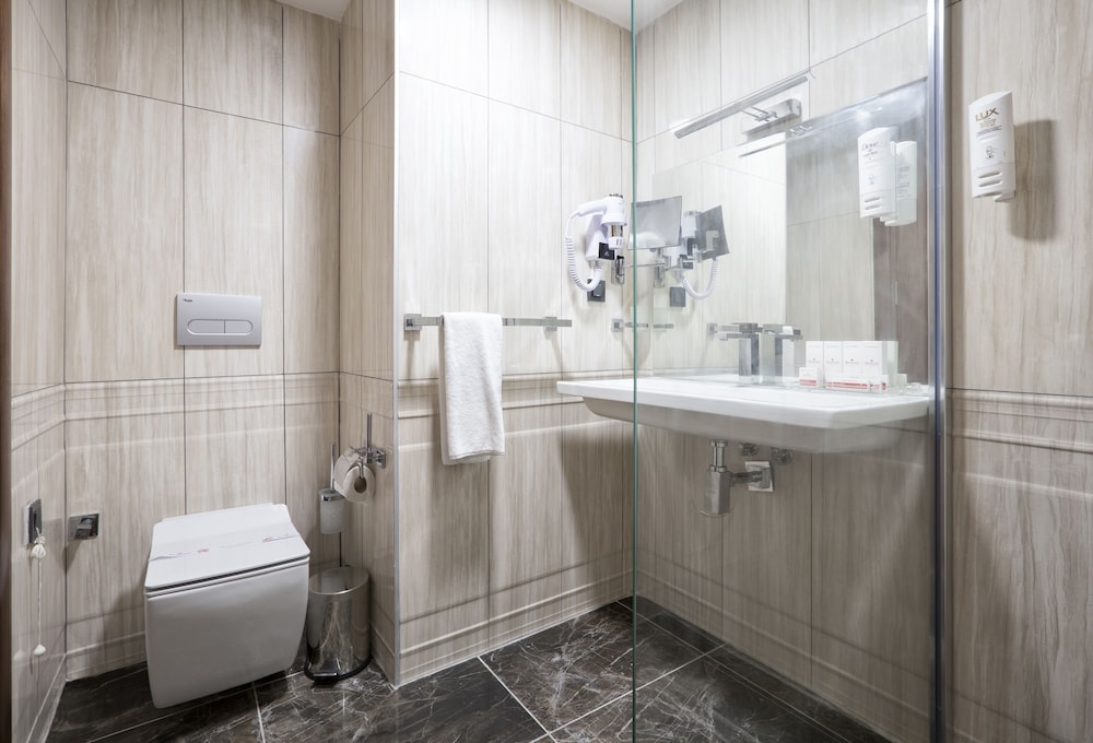Ramada Hotel & Suites by Wyndham Edirne 11/41