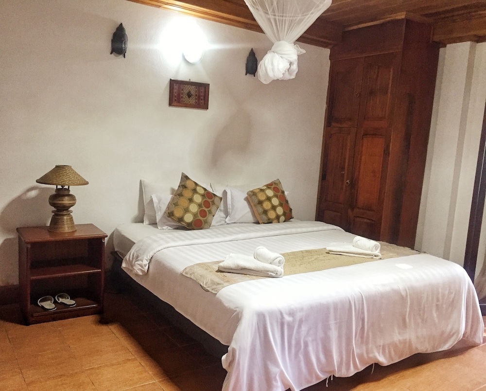 Villa Sayada 8/41