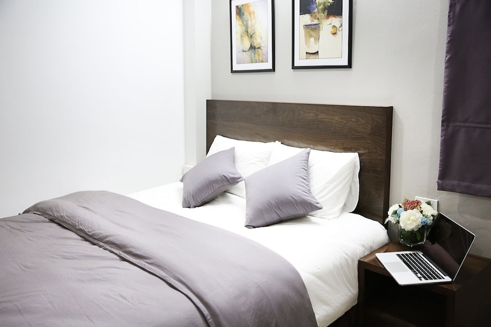 V House 6 Serviced Apartment 19/41