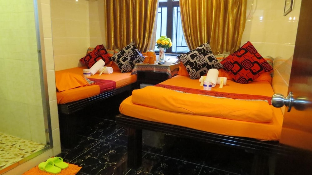 Paris Guest House( 10f Flat D2 ) 34/51