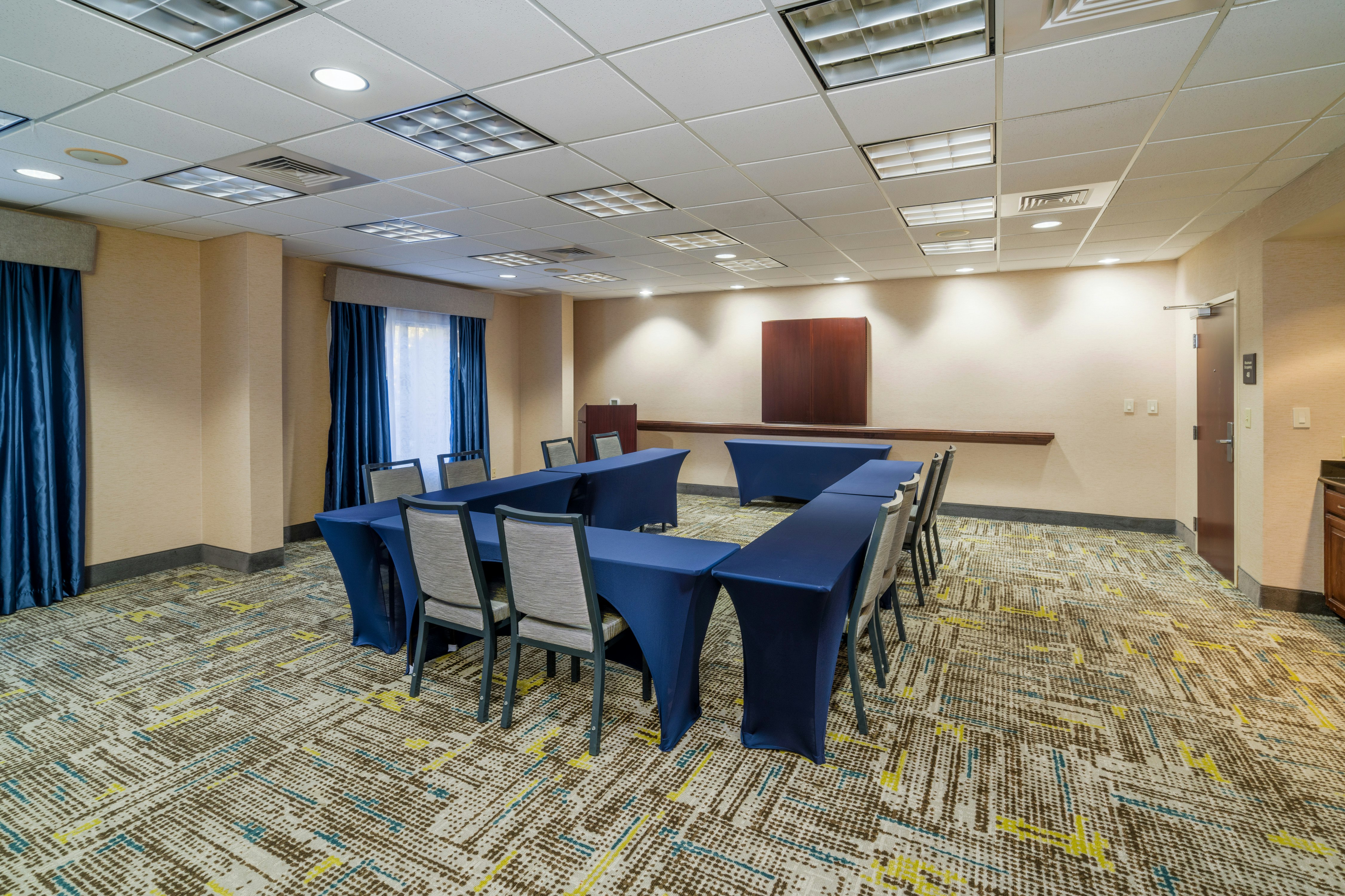 Hampton Inn And Suites Opelika I 85 Auburn Area 37/43