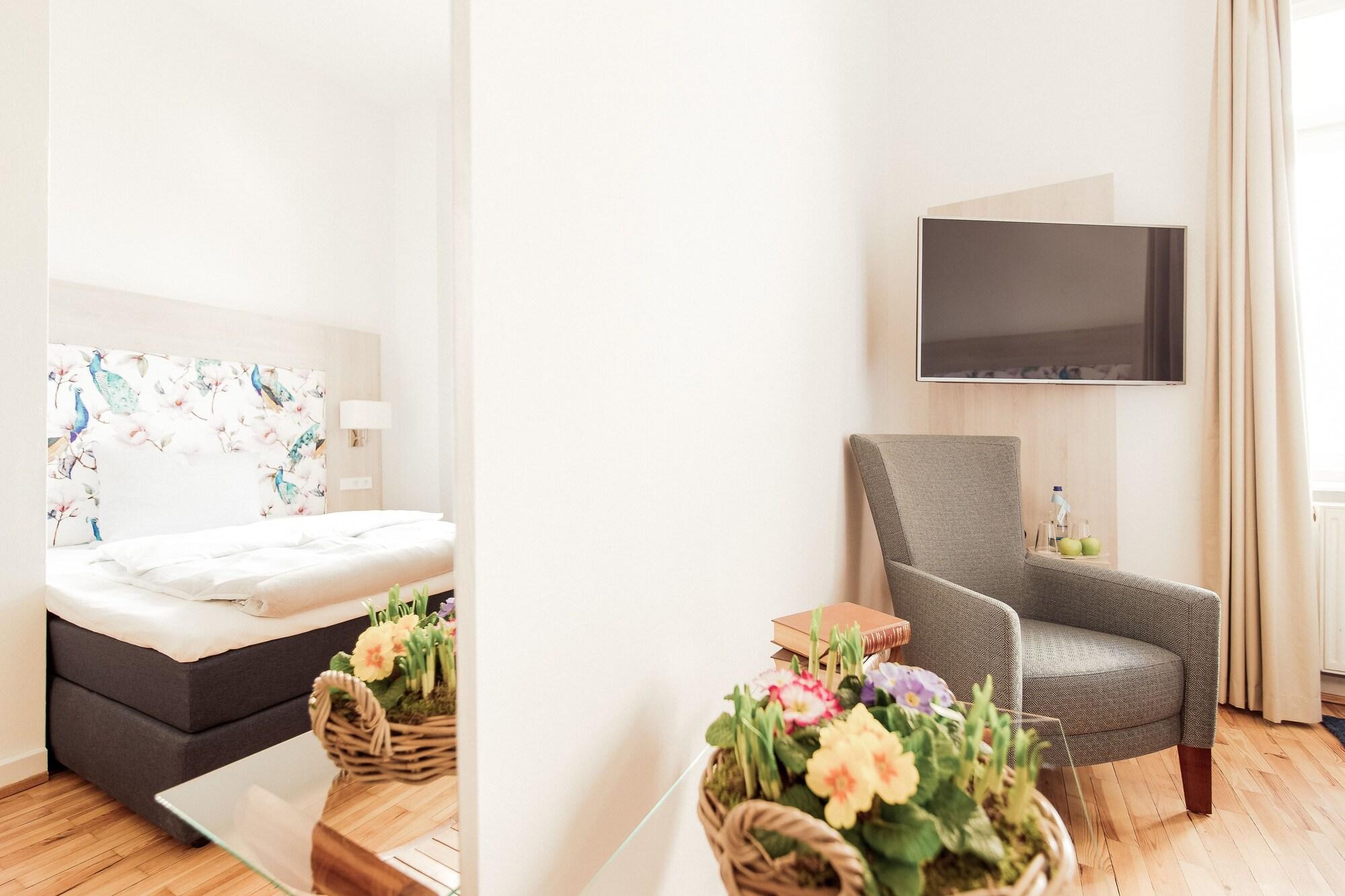Denner Hotel 90/100