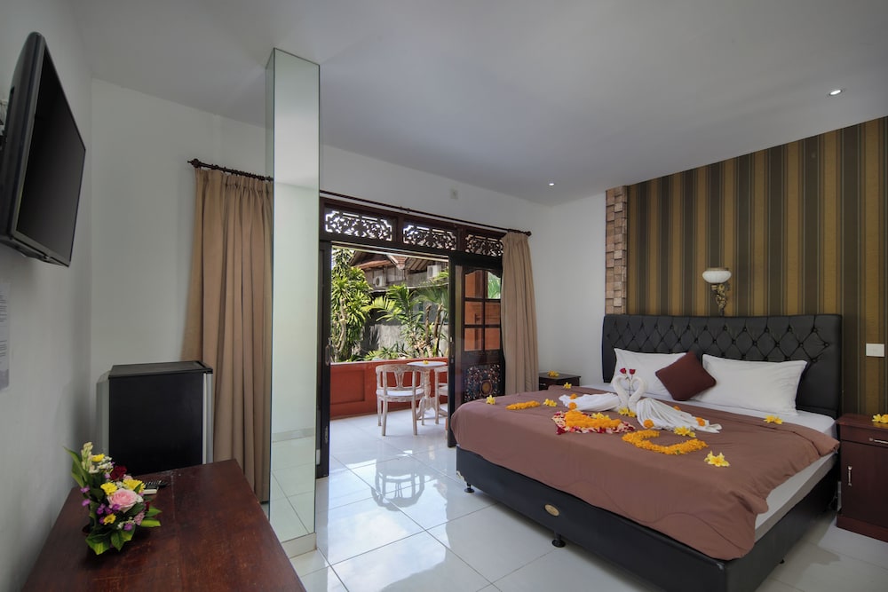 Lumbung Sari Hotel 20/50