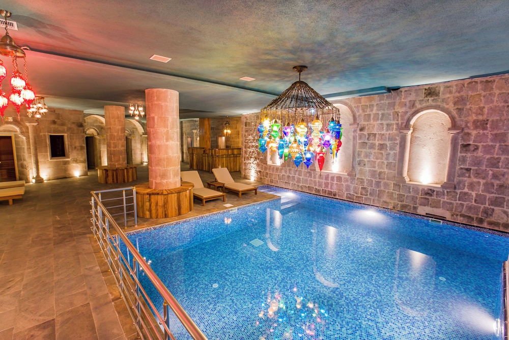 Imperial Cave Hotel 34/69