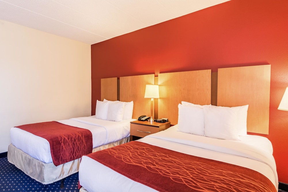 Fairfield by Marriott Inn & Suites Clinton 5/43