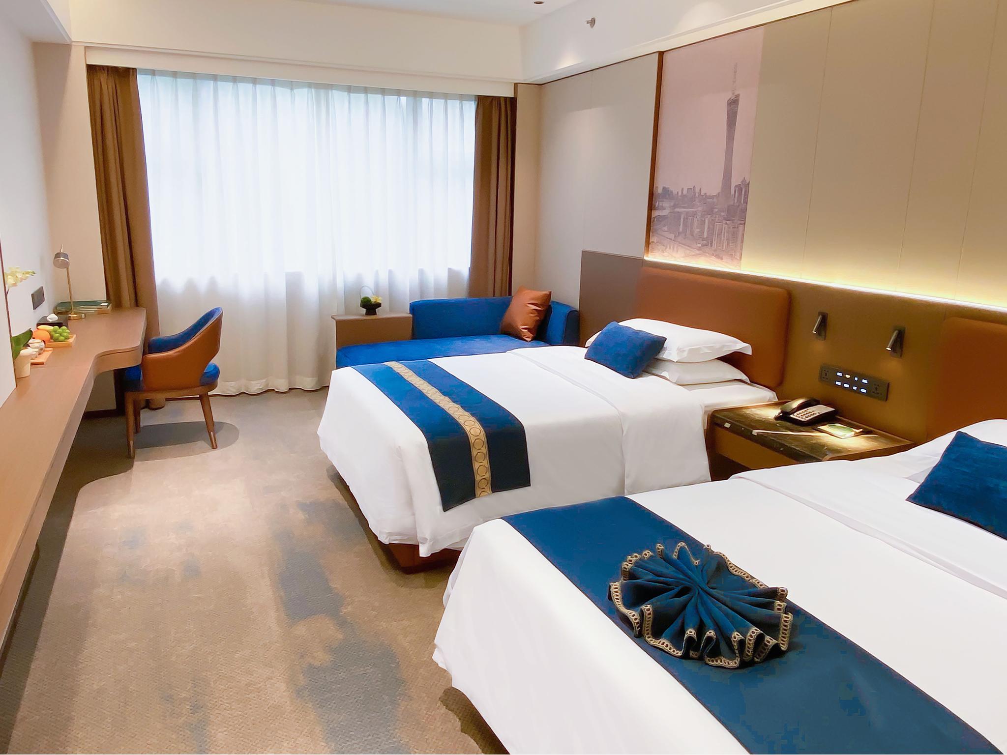Elegant, Twin Beds