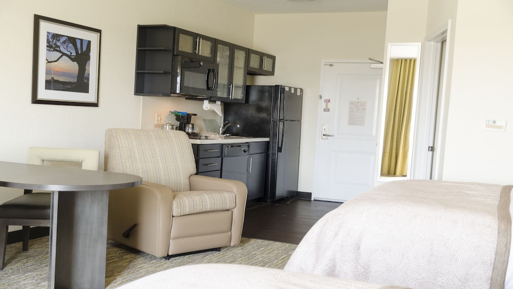 Candlewood Suites Memphis - Southaven 4/16