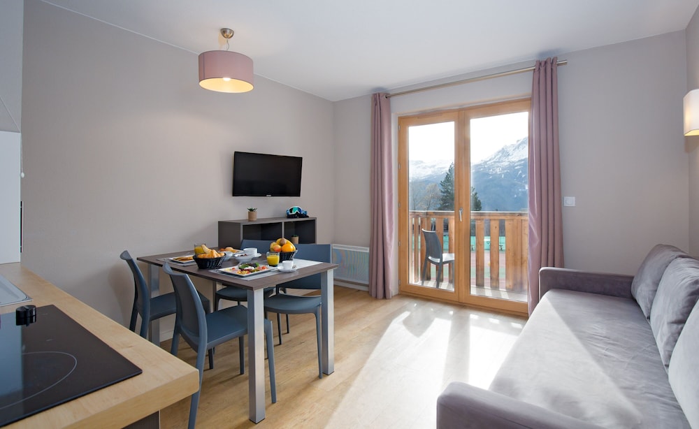 SOWELL RESIDENCES PRA LOUP 28/50