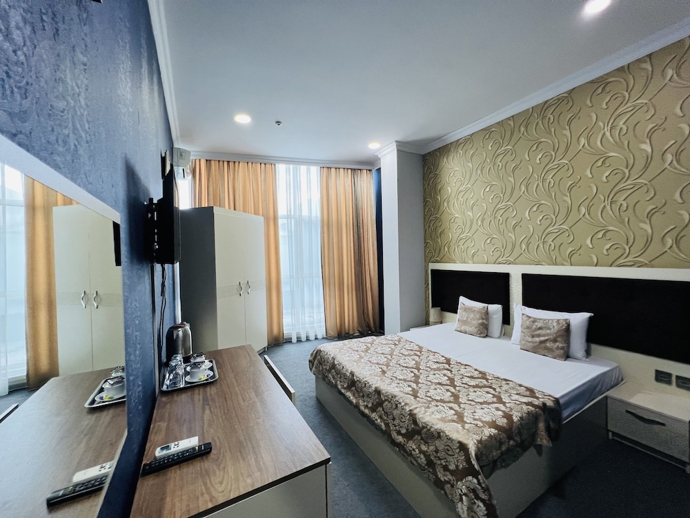 Khaghani Center Hotel 13/49