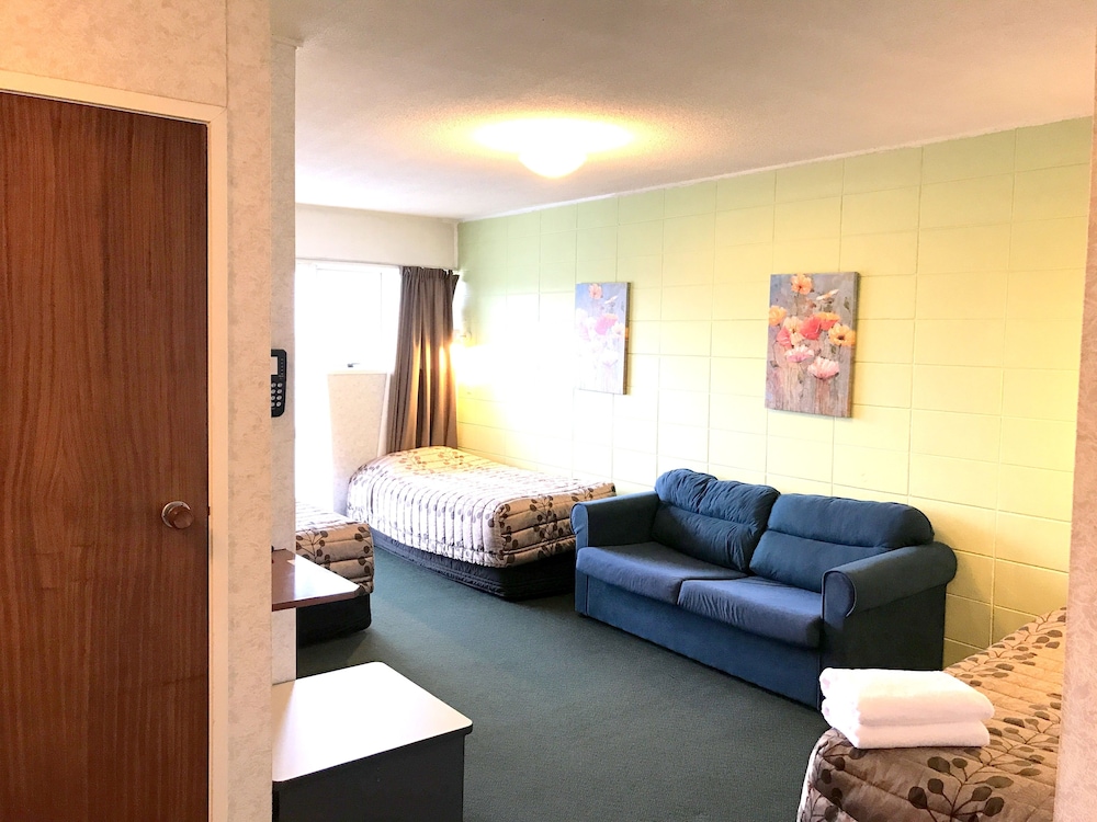 Greenview Motel 27/50