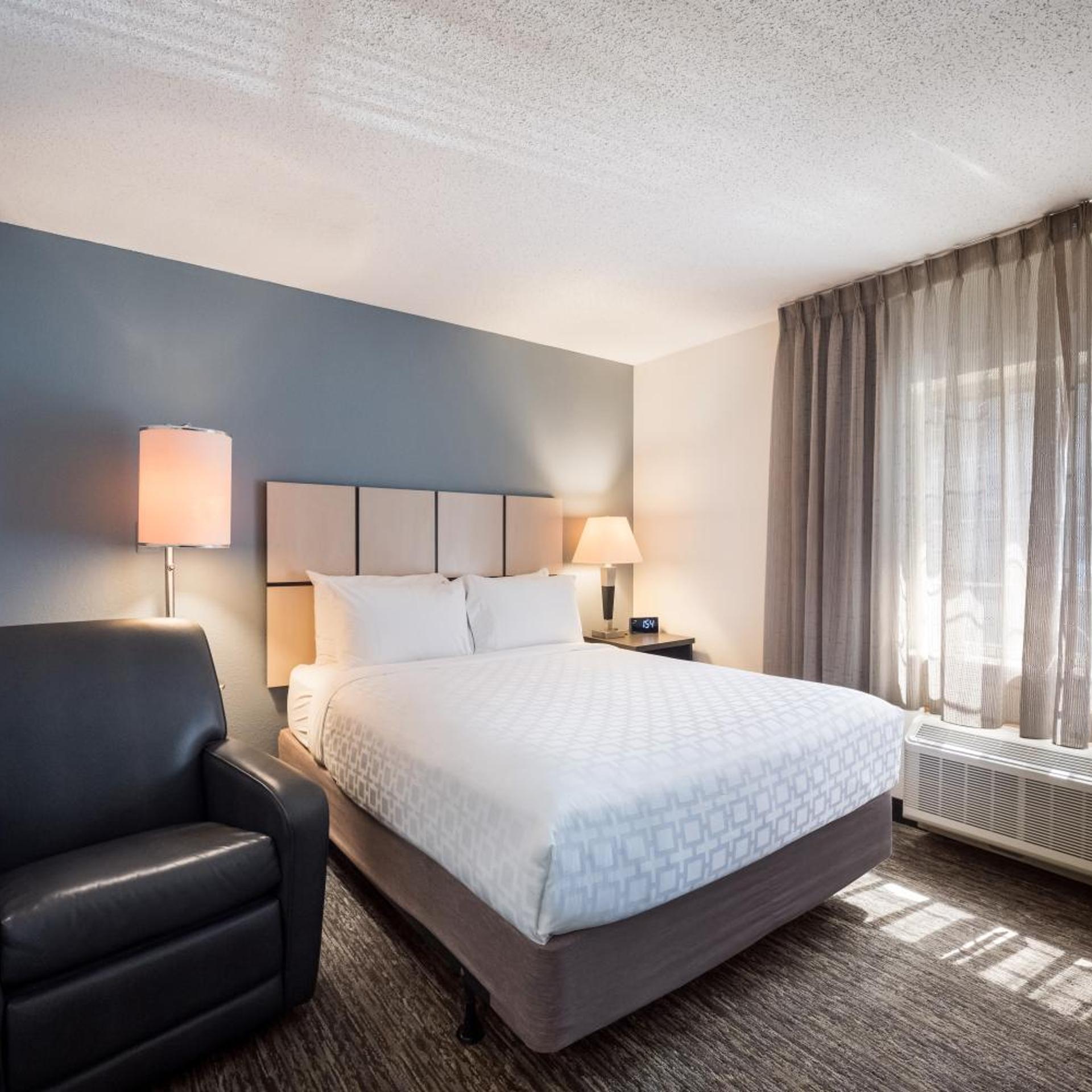 Room, Queen Bed