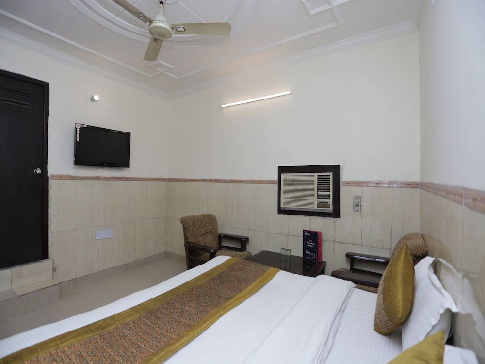 OYO 12868 Hotel City Lite 10/17