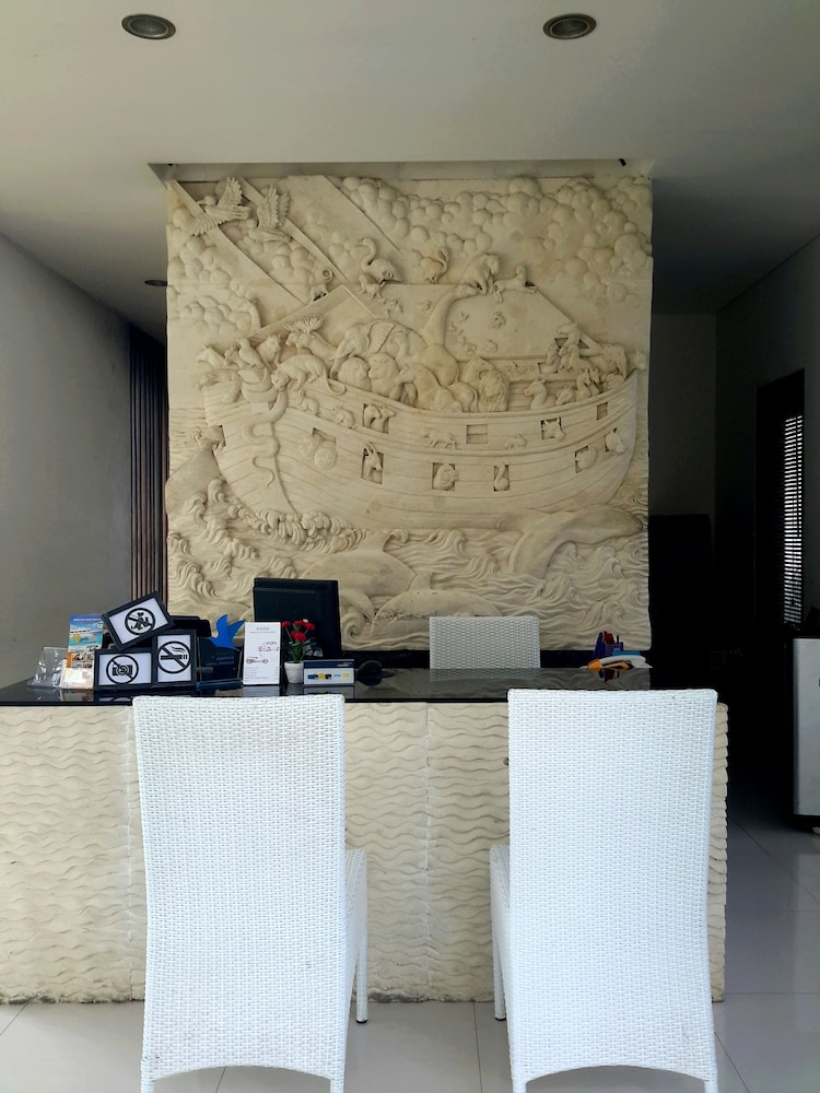 Noah Villa and Chapel 16/63