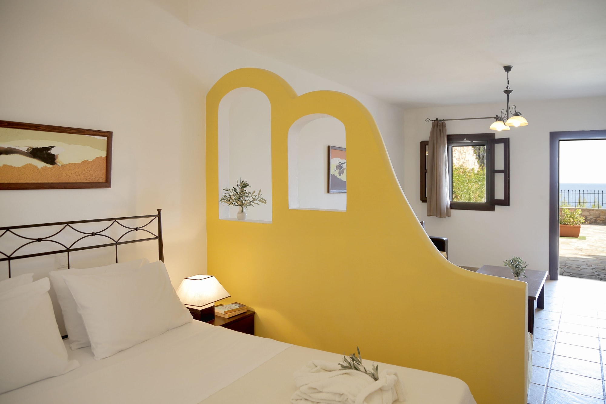 Plus, Studio, Queen Bed, Sea View, 2 Sofa