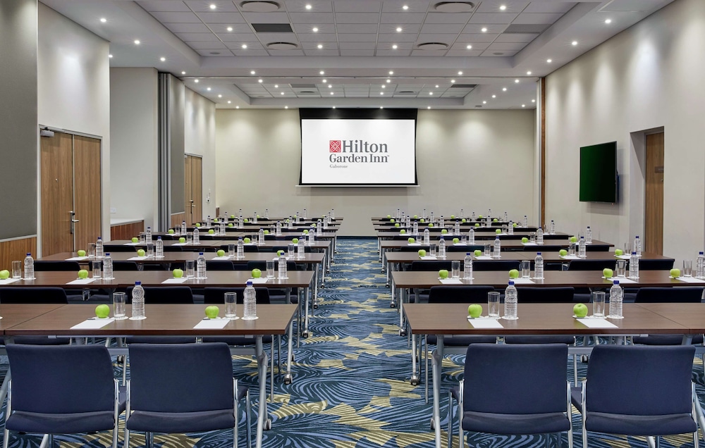 Hilton Garden Inn Gaborone, Botswana 53/56