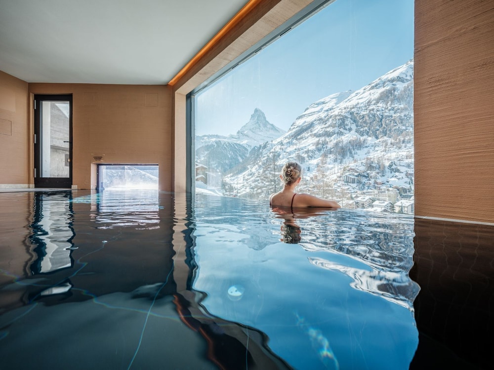 Chalet Hotel Schonegg 24/49