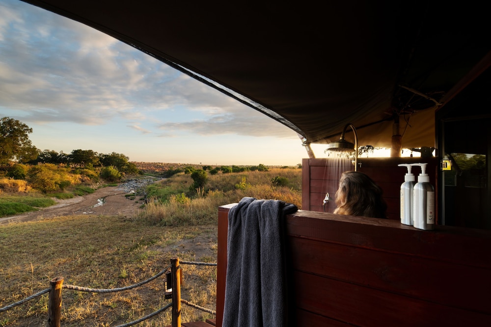 Sand River Masai Mara 39/43