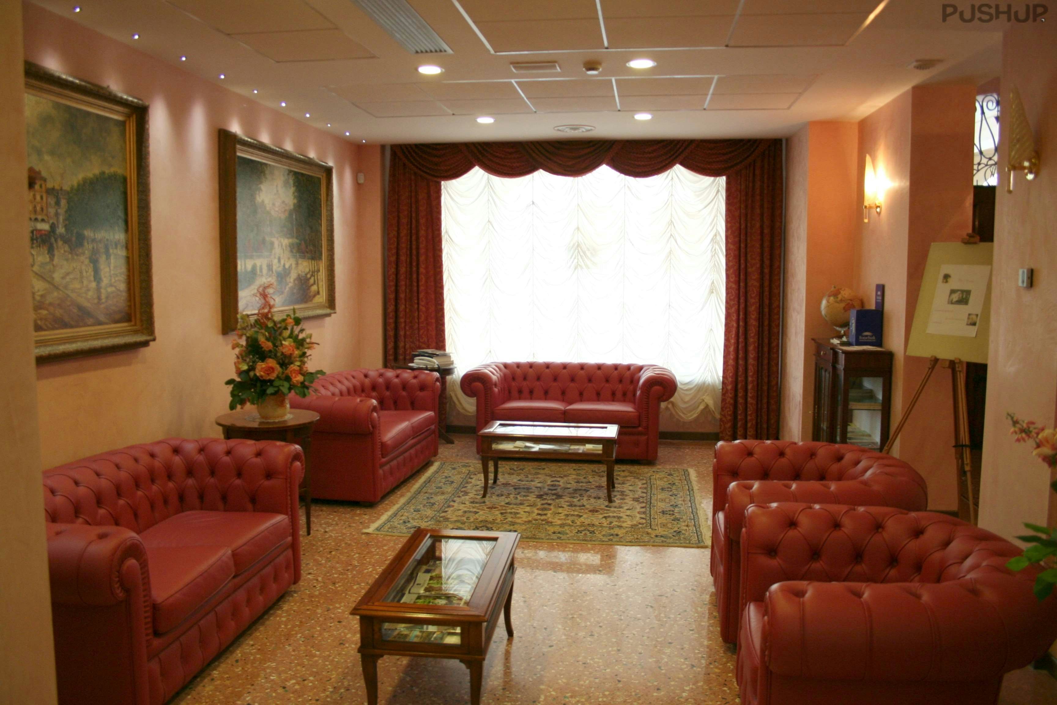 Phi Hotel dei Medaglioni 8/13