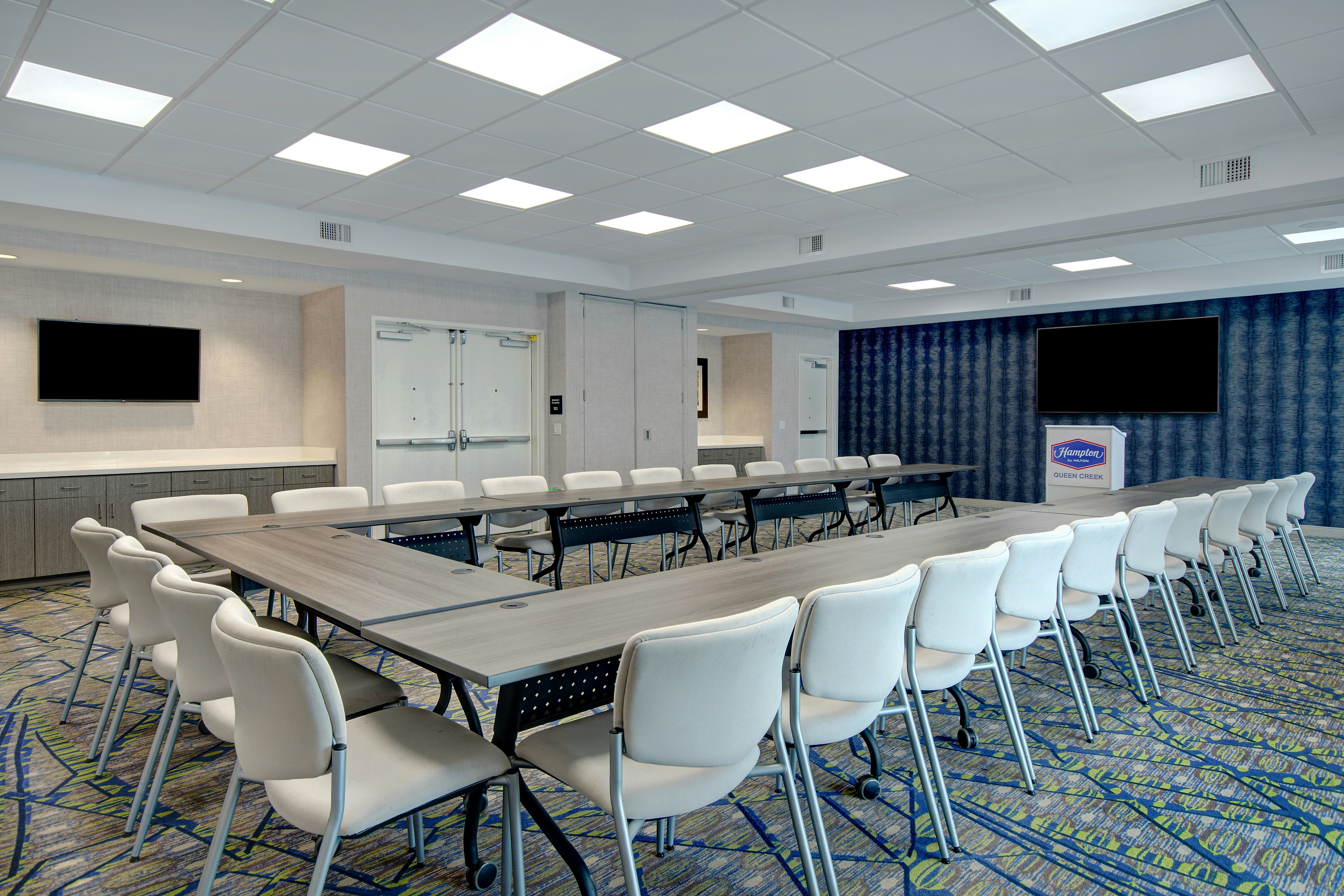 Hampton Inn Queen Creek 19/26