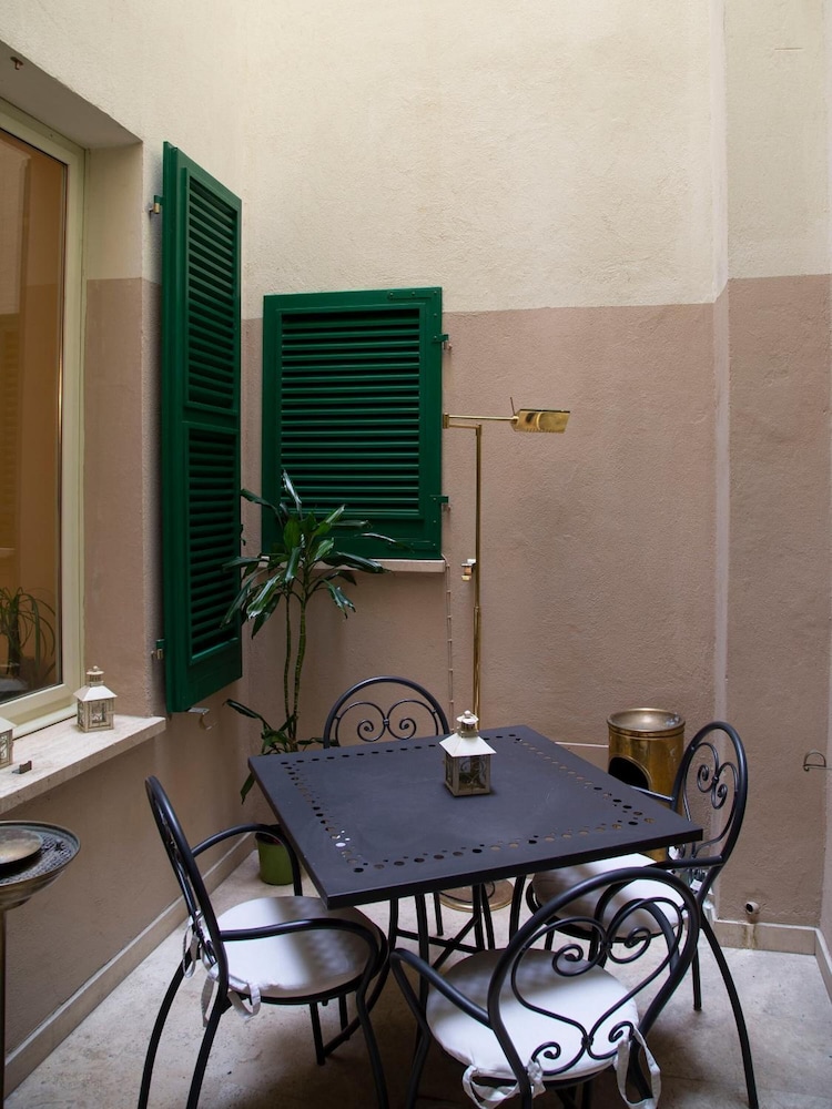 Residenza Dei Capitani 18/43