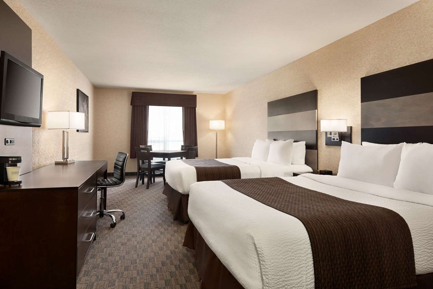 Days Inn by Wyndham Saskatoon 4/18