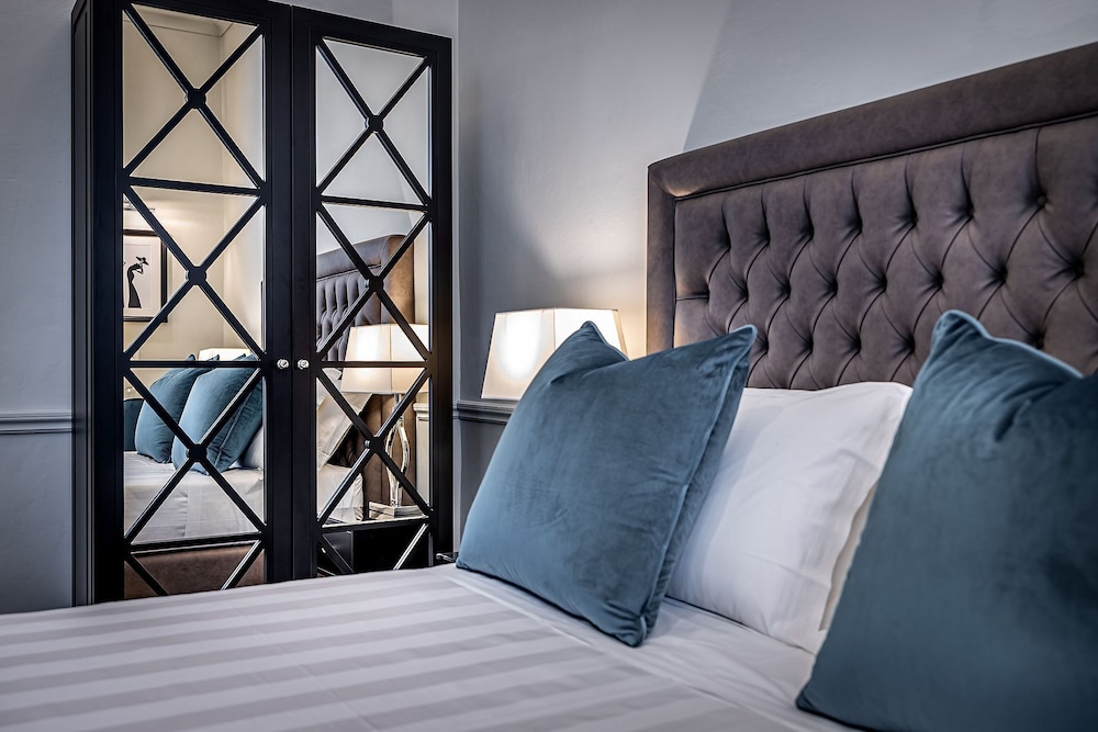 Hotel Ungherese 25/50