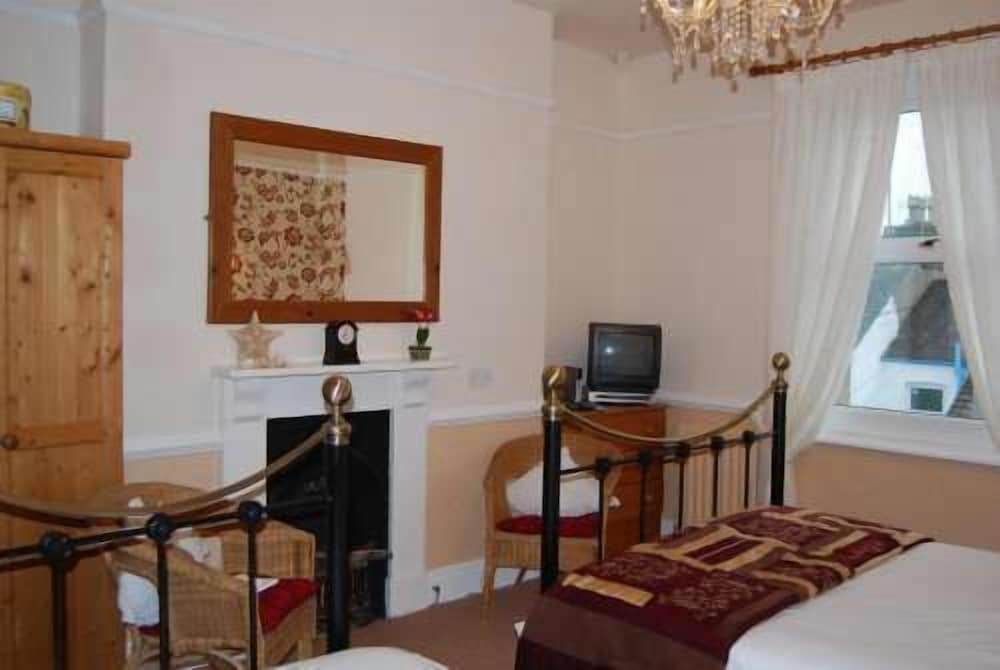No9 Guest House 32/37