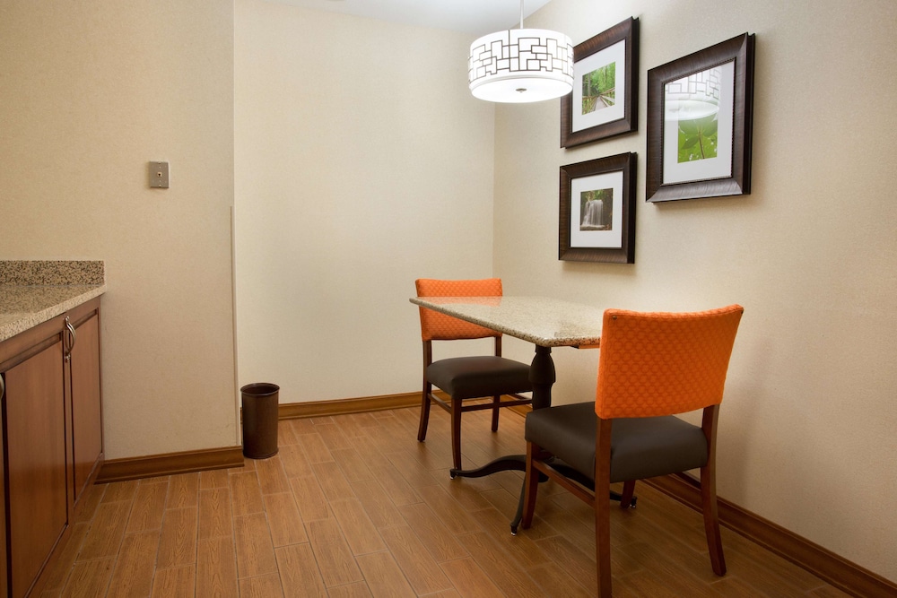 Drury Inn and Suites Columbus Grove City 37/50