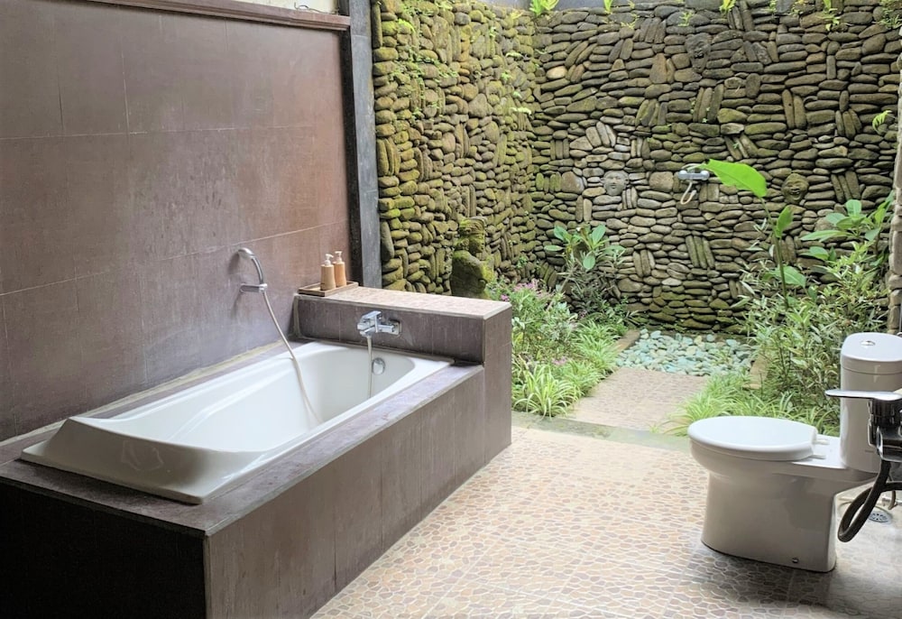 Bagiya Suites & Villas 23/47