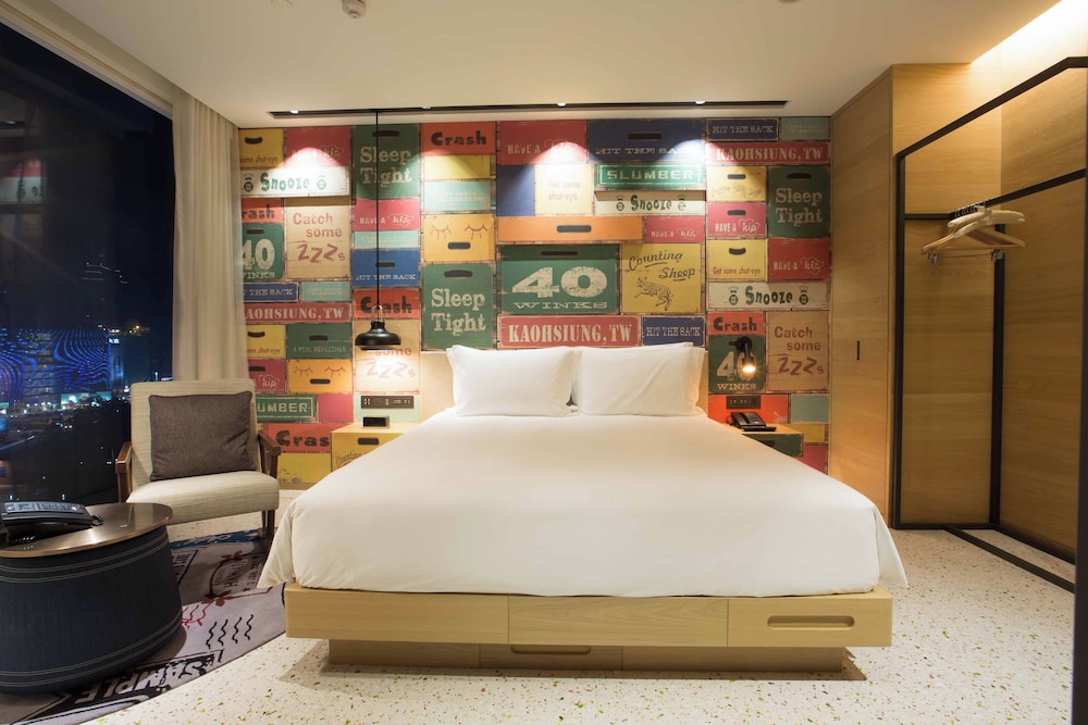 غرفة قياسية بسرير كينج بإطلالة على المدينة، HOTEL INDIGO KAOHSIUNG CENTRAL PARK 6/8