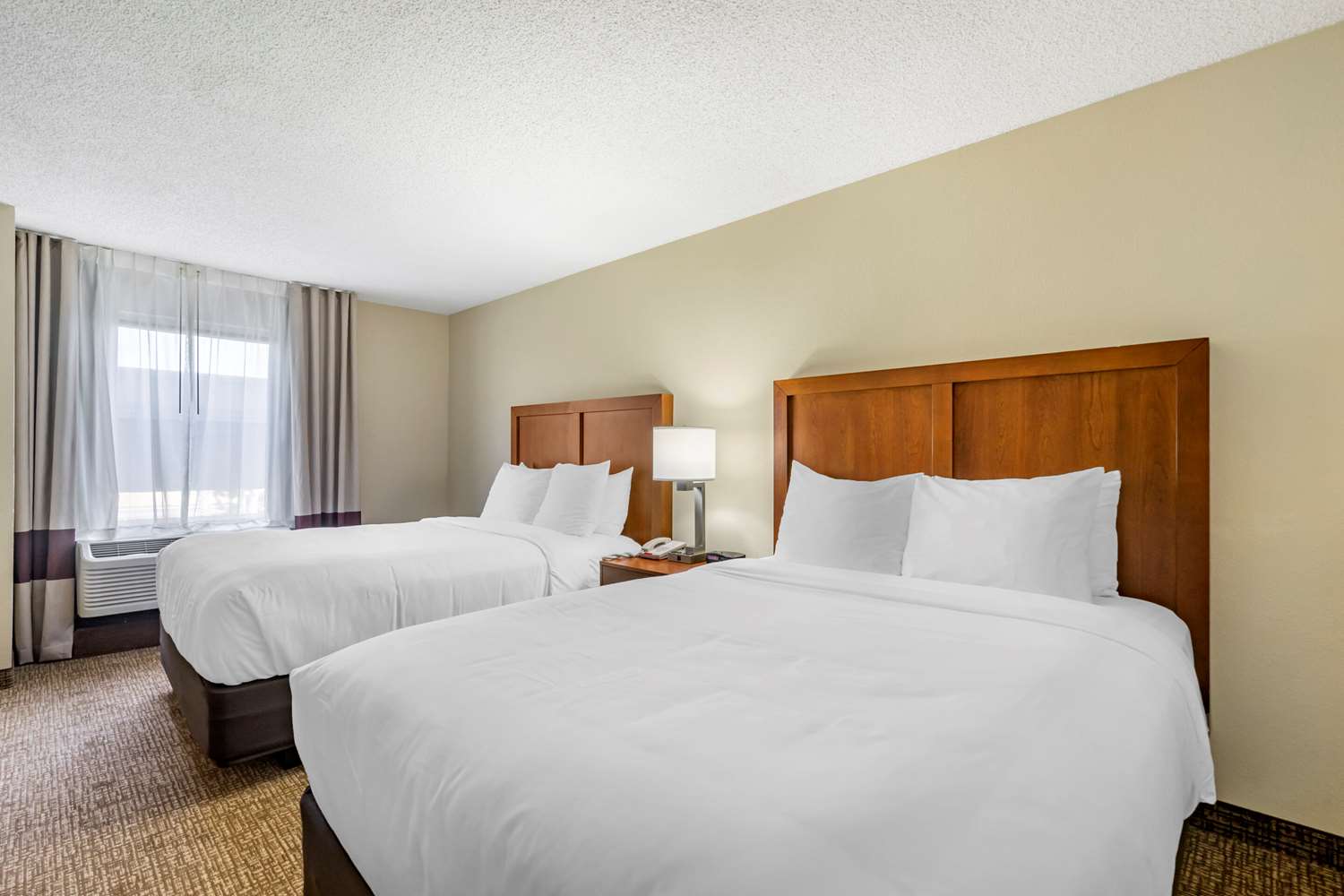UPGRADE, SUITE, 2 QUEEN BEDS
