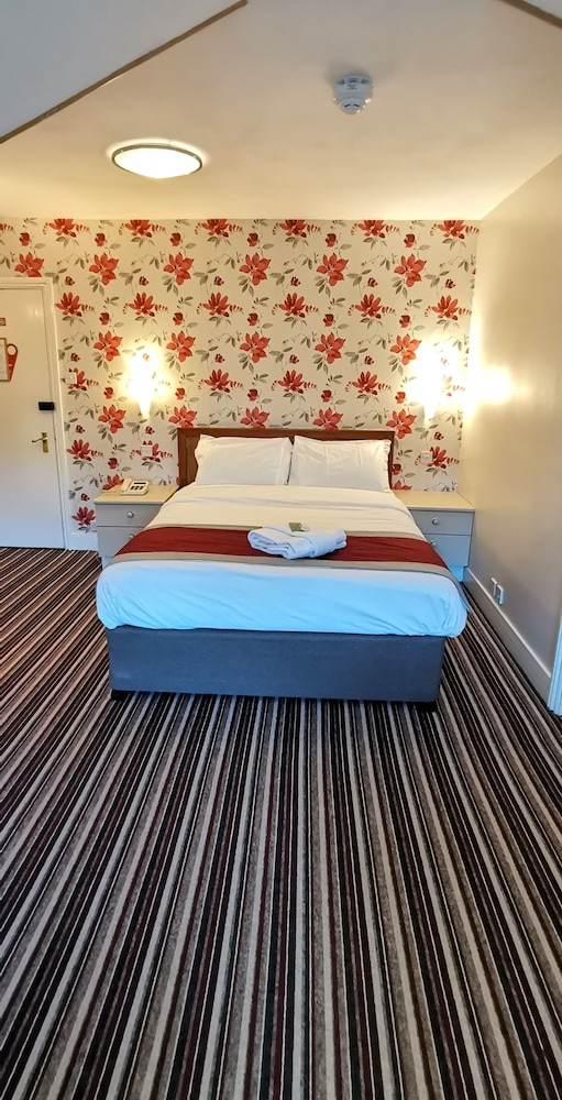 The Russell Hotel 31/50