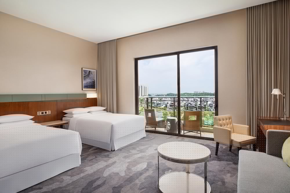 Four Points By Sheraton Guangdong Heshan 9/37