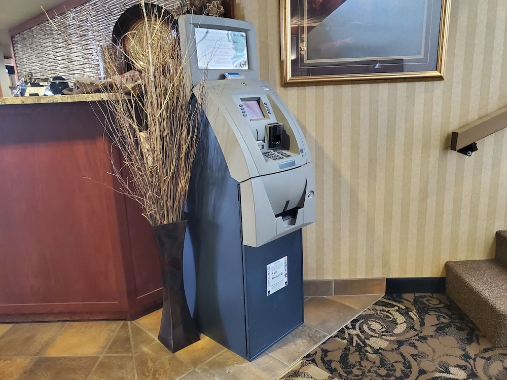 AmericInn by Wyndham Watertown 42/50
