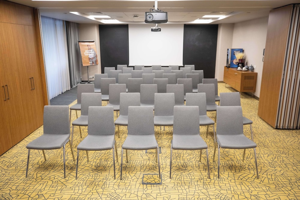 Park Inn By Radisson Istanbul Atasehir 81/85
