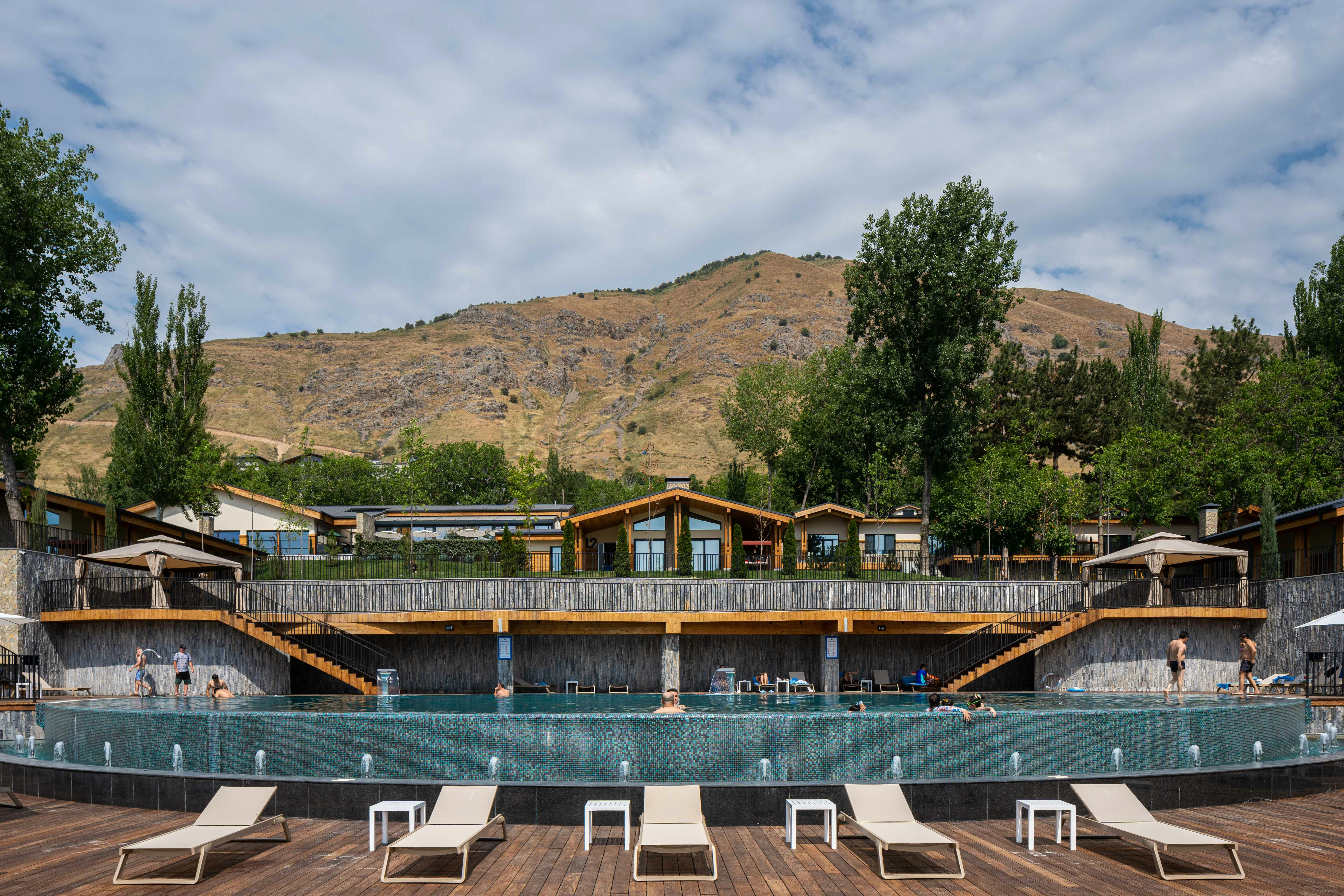 Burchmulla Mountain Resorts 49/50