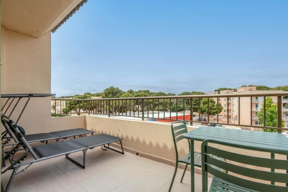 Guya Wave Hotel 34/59