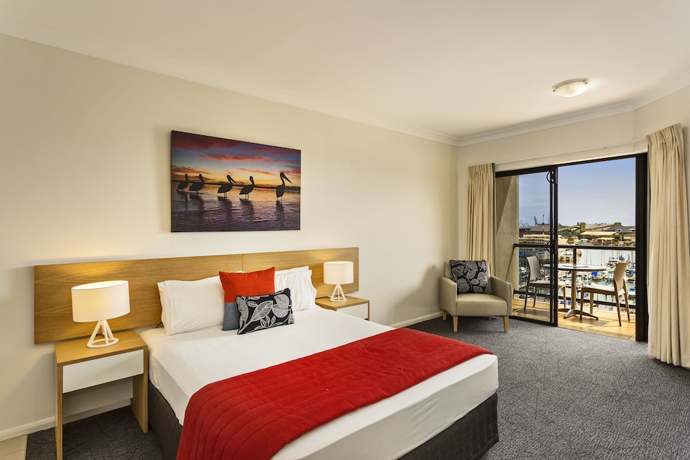 MainStay Suites Townsville 13/47