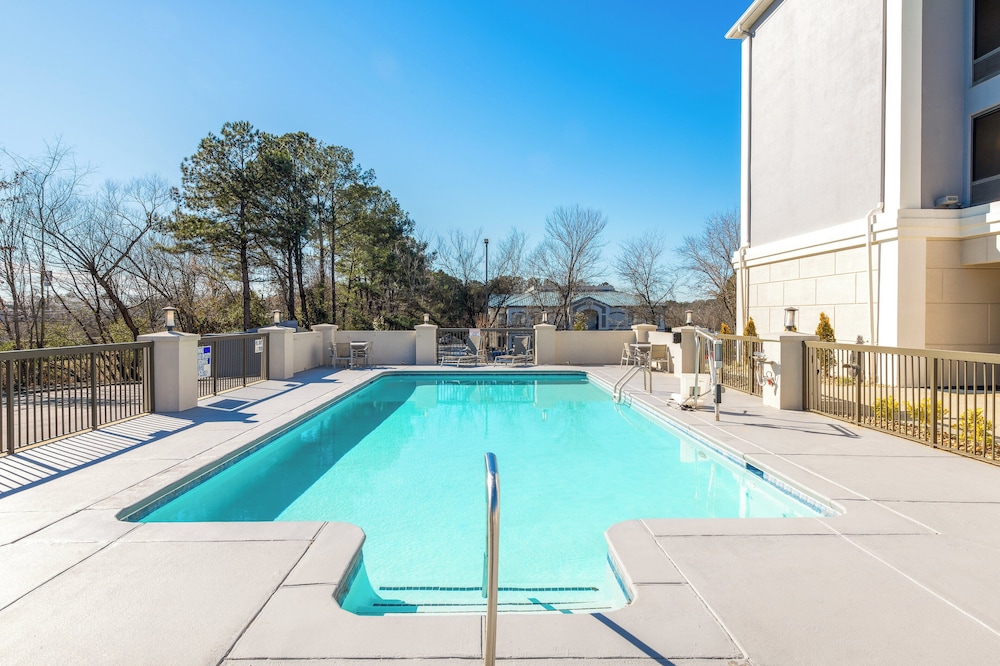 swimming pool spa