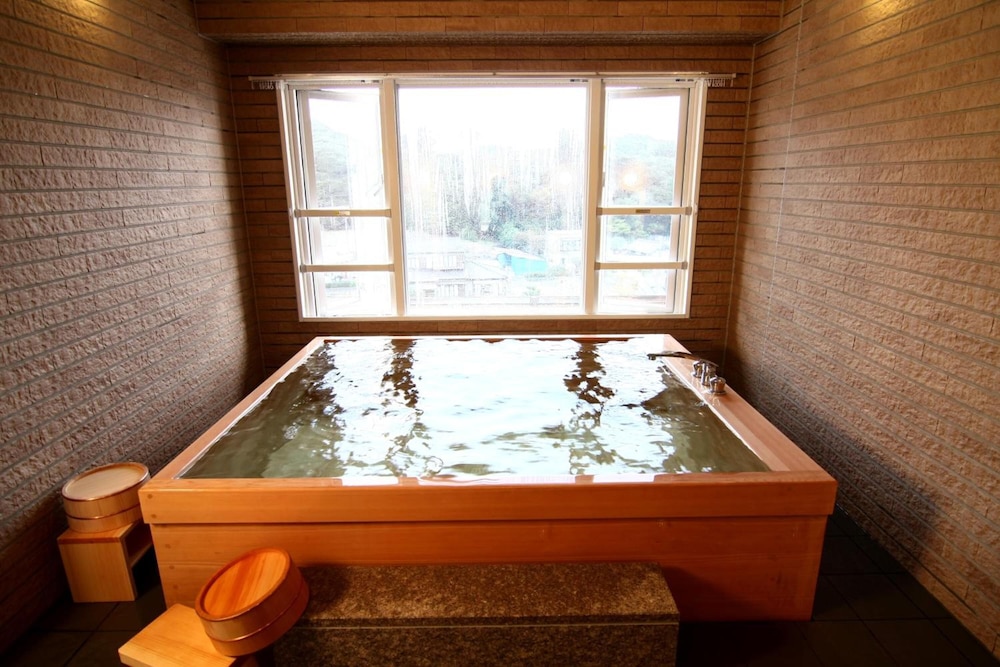 Hotel Crown Hills Kimitsu 21/41