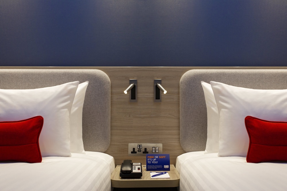 Holiday Inn Express Royal Docks 24/59