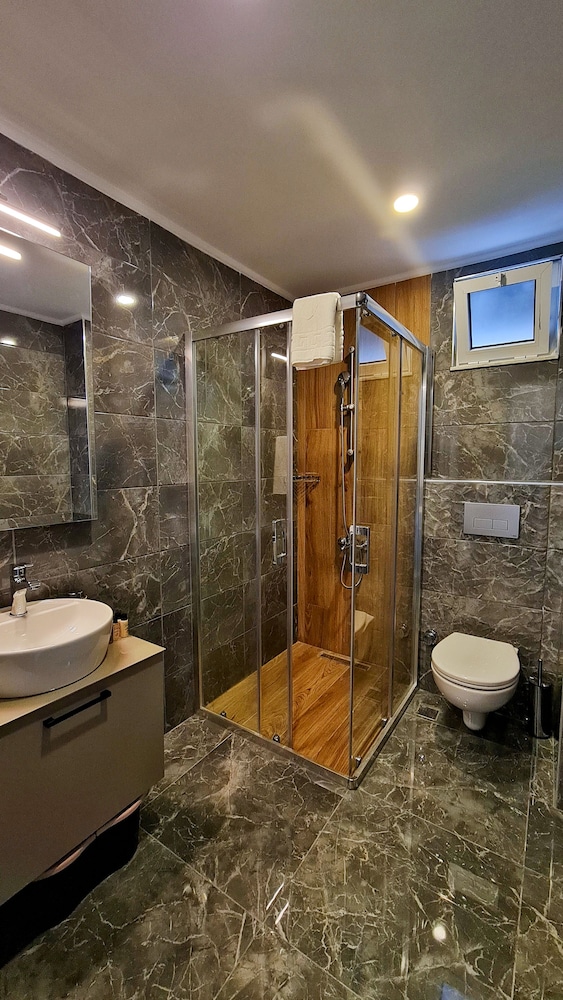 Letstay Panorama Suites 49/50