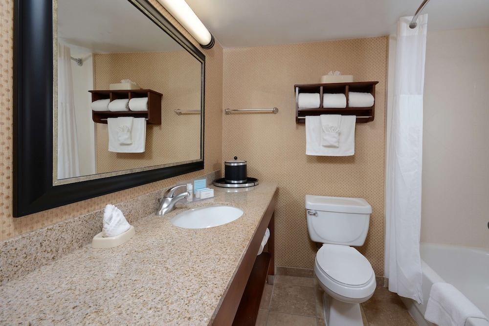 Hampton Inn Raleigh/Durham-Airport 20/55