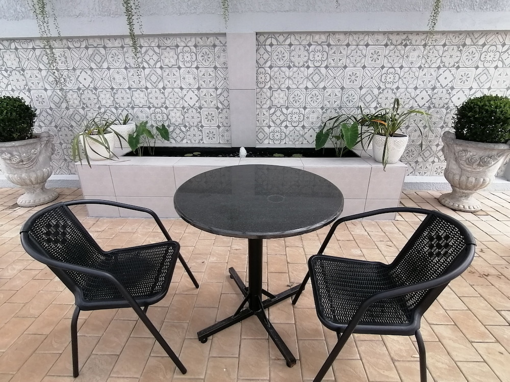 Villa Venusta 6/100