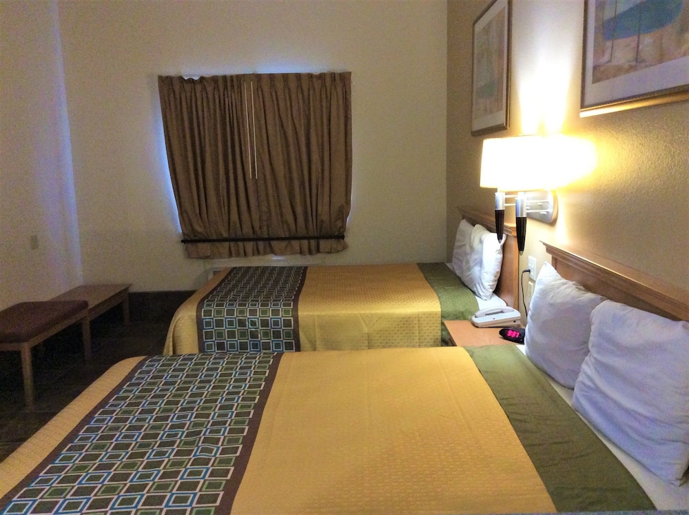 Texas Inn - Weslaco/Mercedes 30/57