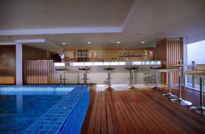 THE ALANA SURABAYA 25/50