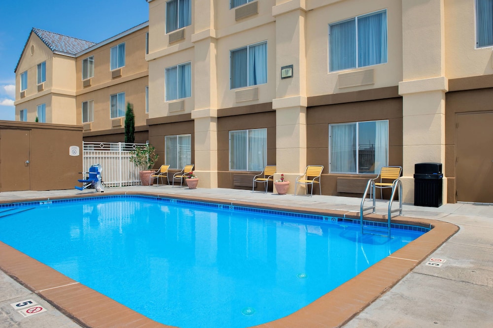 Fairfield Inn Las Cruces 8/44